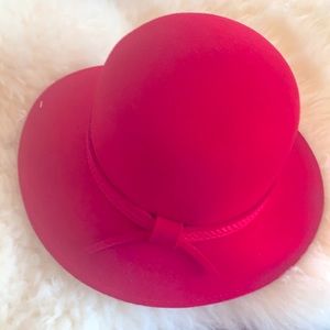 NINE WEST Trench Hat